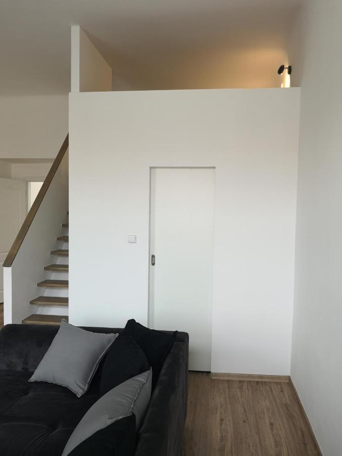 Fine Apartment In Centrum Of Slany With Aircondition Exterior photo