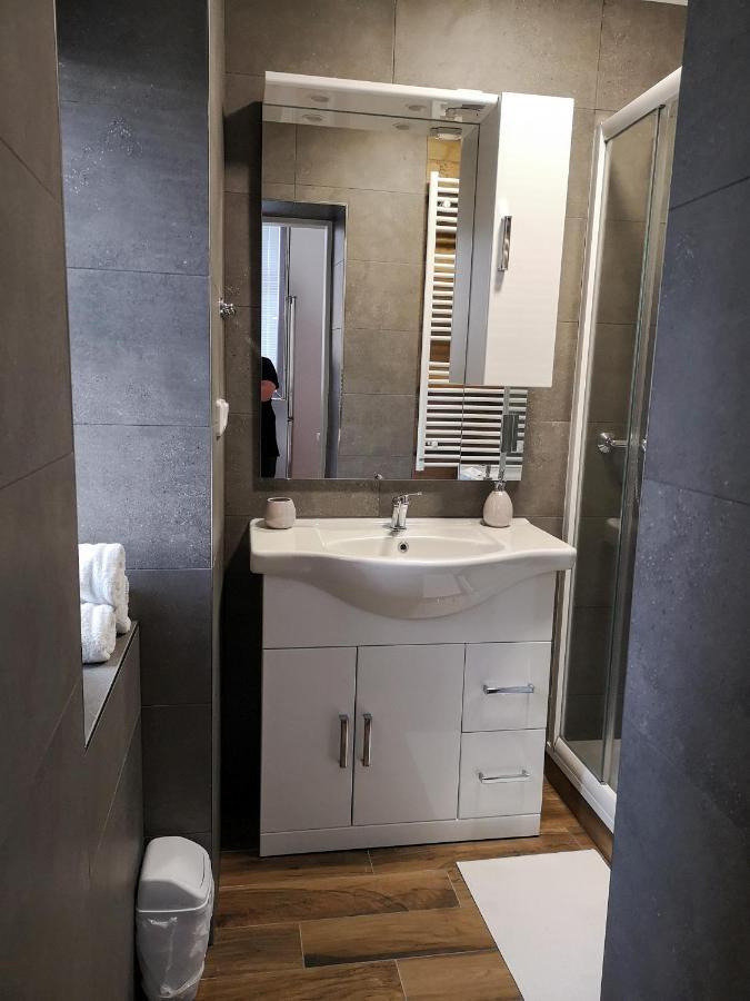 Fine Apartment In Centrum Of Slany With Aircondition Exterior photo
